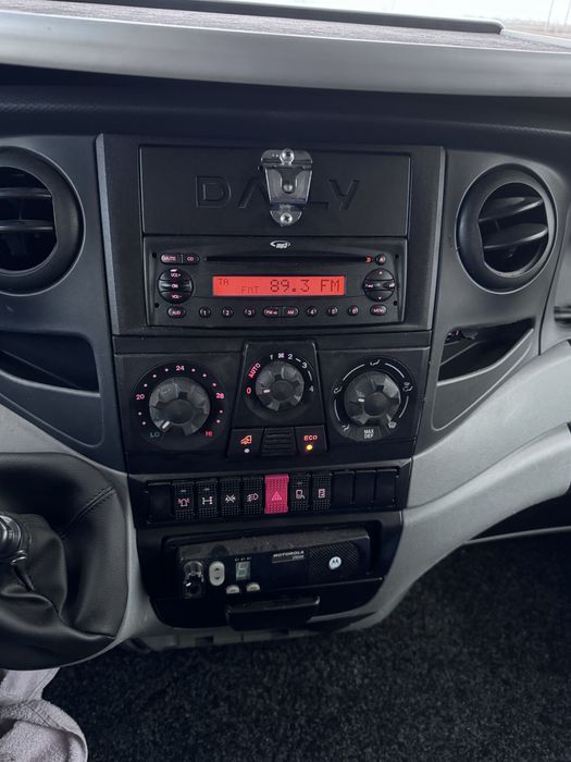 Iveco Daily 65C15 /Basculabil 3 parti/ 7 locuri