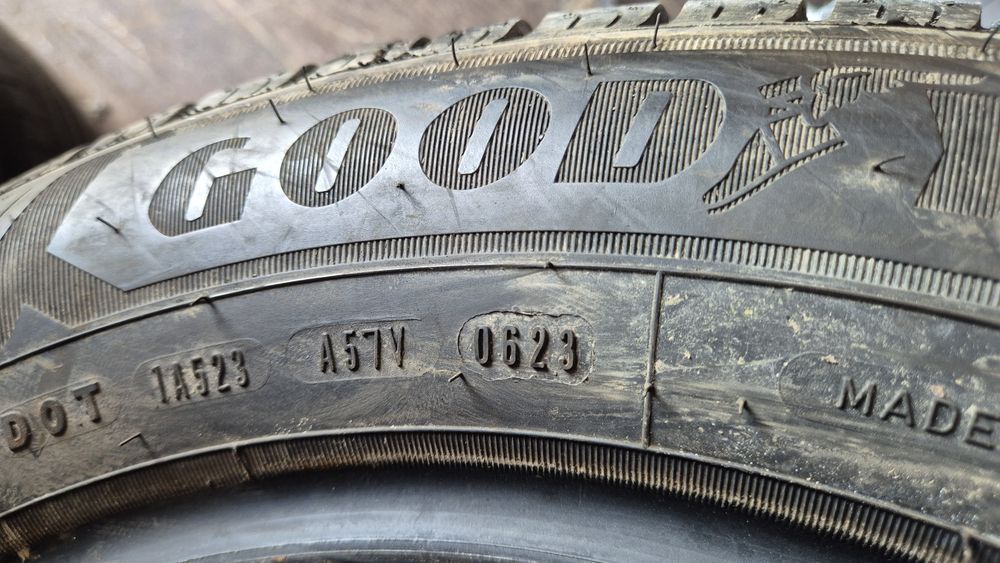 4бр.GOODYEAR Efficient Grip Cargo 2 205x65x16 C