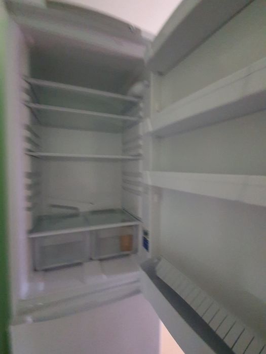 Холодильник  индезит двухкамерный