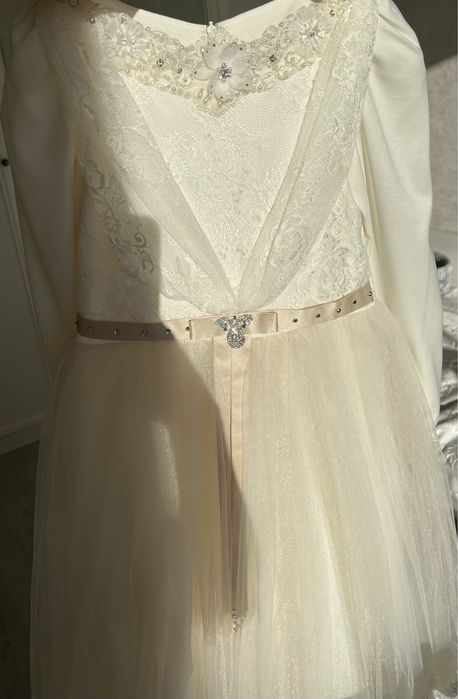 Десткое нарядное платье