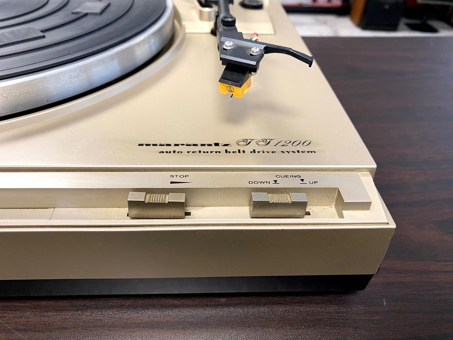 Грамофон Marantz