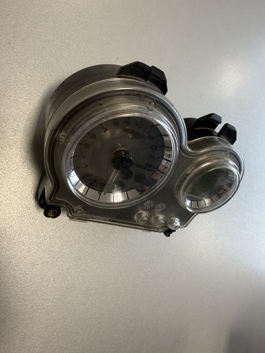 Километраж за Yamaha Aerox KOSO Digital Touch