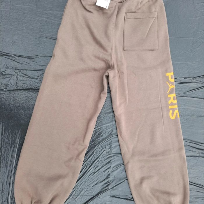 Pantaloni Jordan PSG