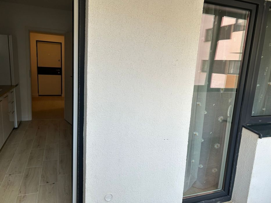 Închiriez garsonieră in complexul 81Residence ,decomandată langa metrou Berceni (M2)
