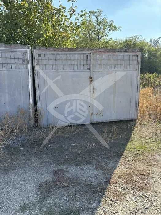 Продава се Гараж / Паркомясто в Пловдив, Тракия - 20 кв.м за 82 €/кв.м - Снимка #1