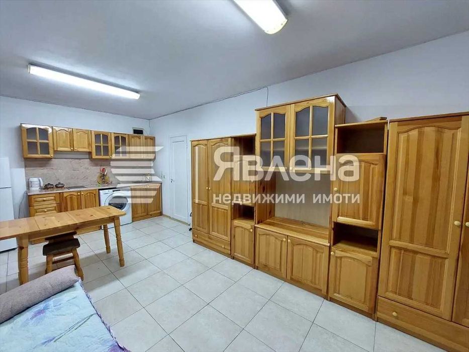 Продава Магазин гр.Бургас/Лазур