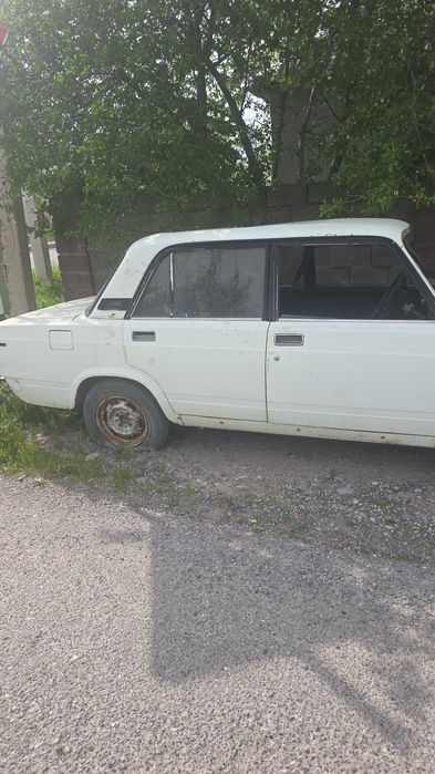 Жигули продам матор каробка есть