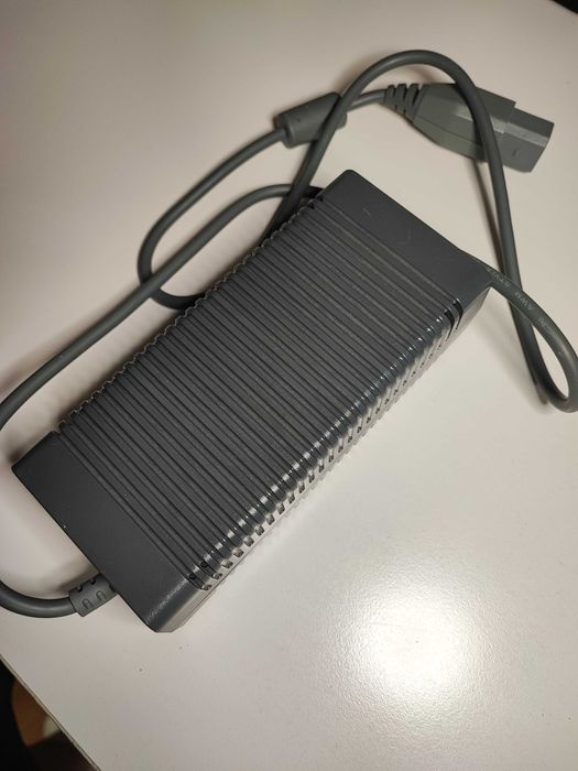 Захранване за Xbox360 150W