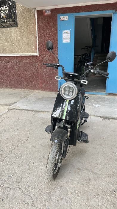 Електро скутер сотилади