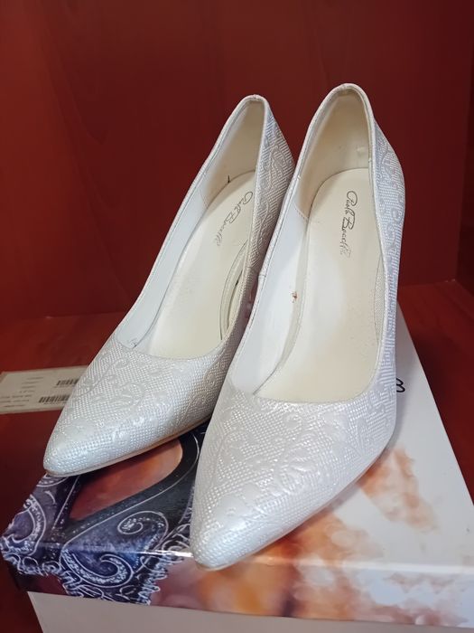 Дамски официални обувки