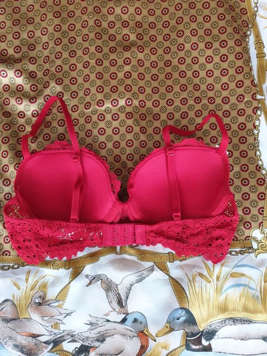 Sutien dantela rosu Etam