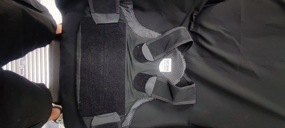 Балистична жилетка бронежилетка