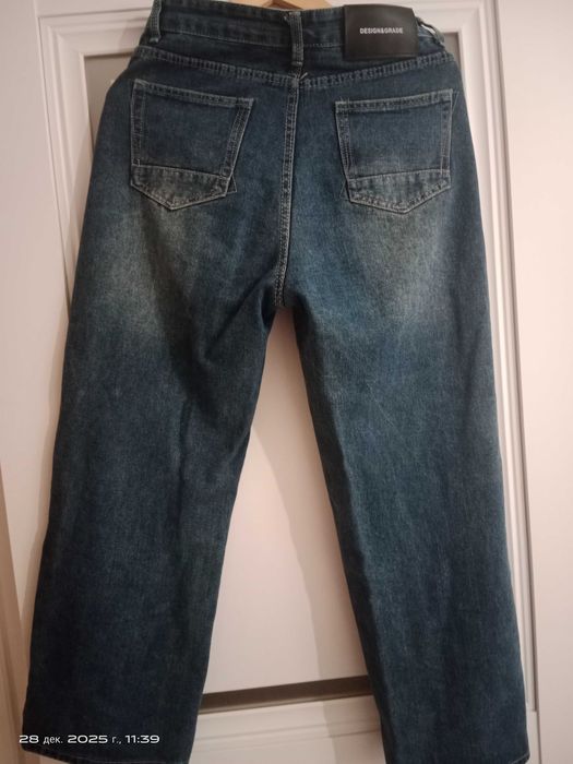 Джинсы прямые 44рр