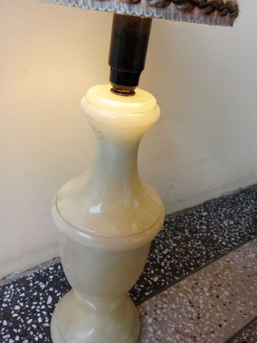 Lămpi cu picior din marmură BhS London