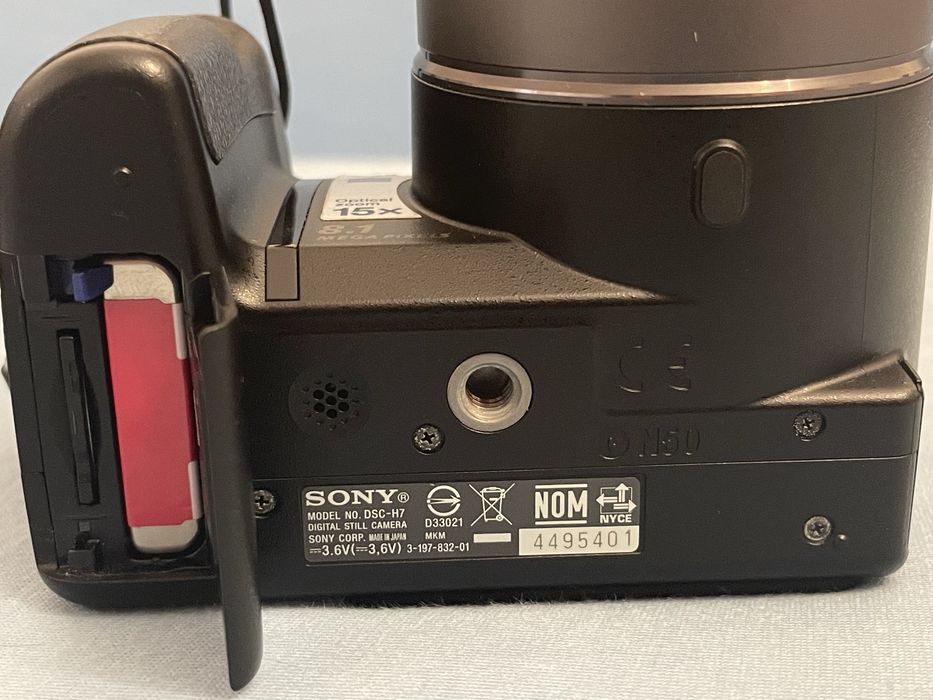 Camera foto SONY model DSC-H7 (made in Japan)