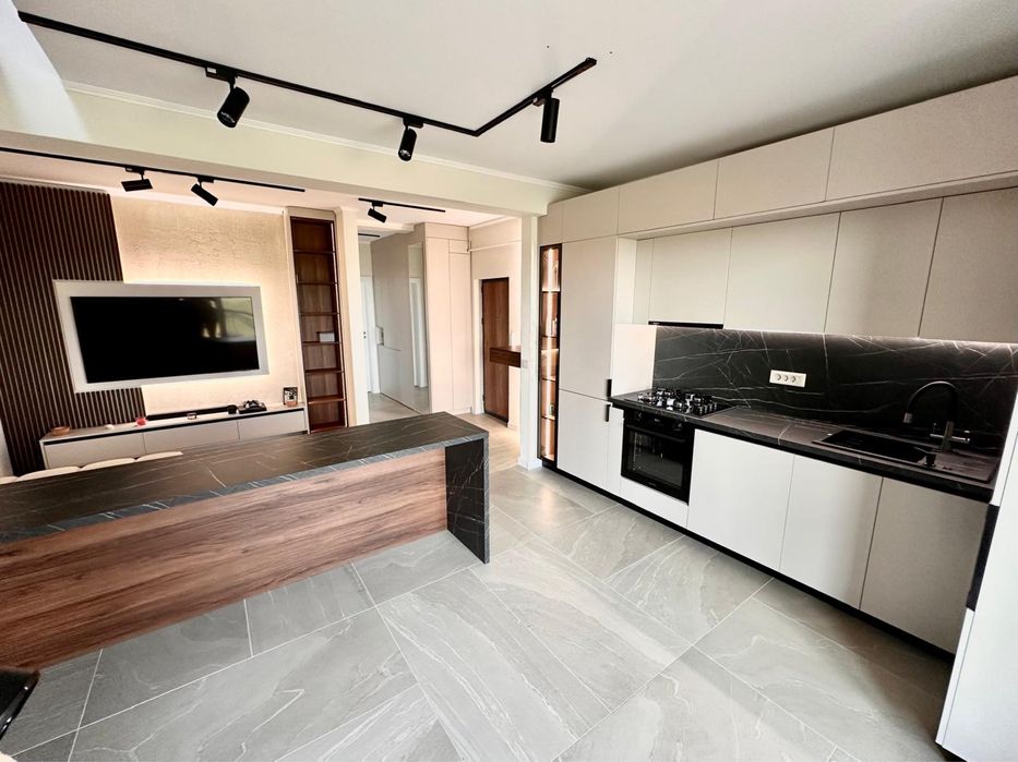 Penthouse 3 camere cu terasă