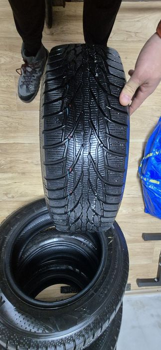 Зимни гуми KUMHO WINTERCRAFT WS51 SUV 225/60R17 103T XL