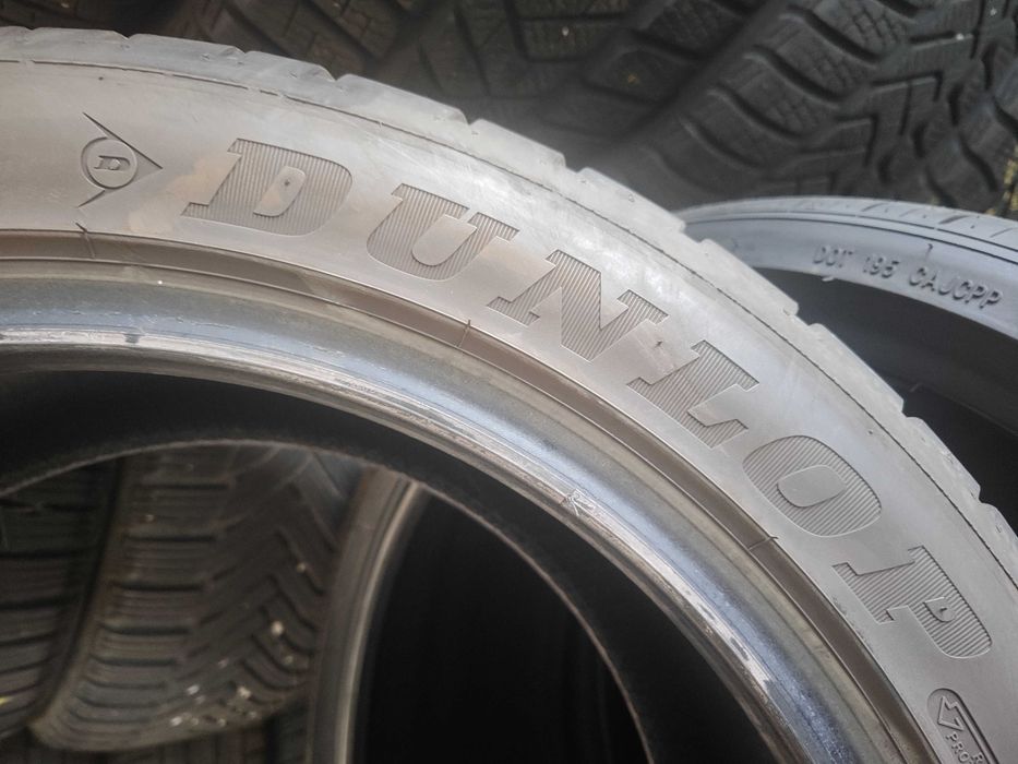 2бр. летни гуми 225/45/17 Dunlop