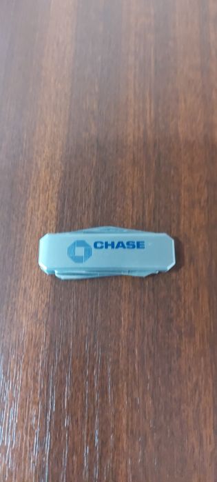 Briceag multi funcțional