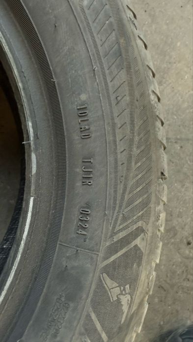 Всесезонни гуми 185/65R15