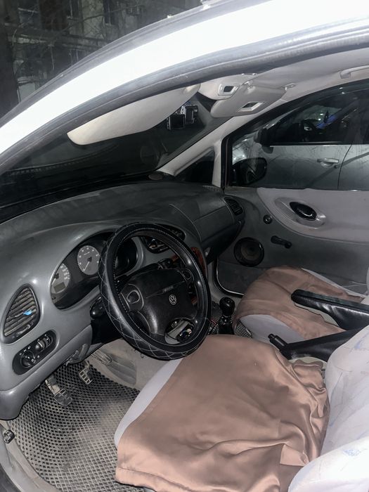 Фольсваген шаран