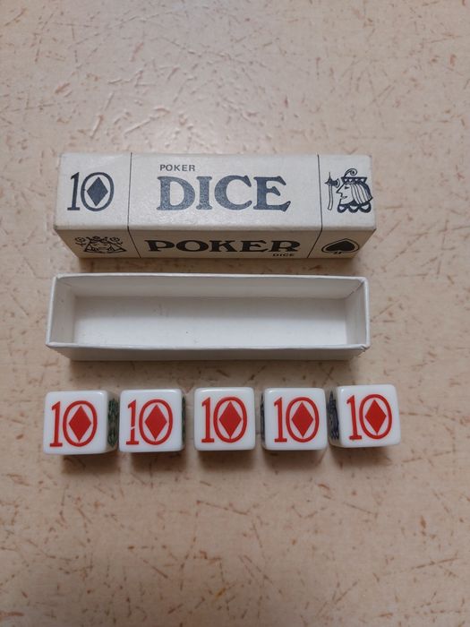 Зарове за игра на покер / Poker Dice