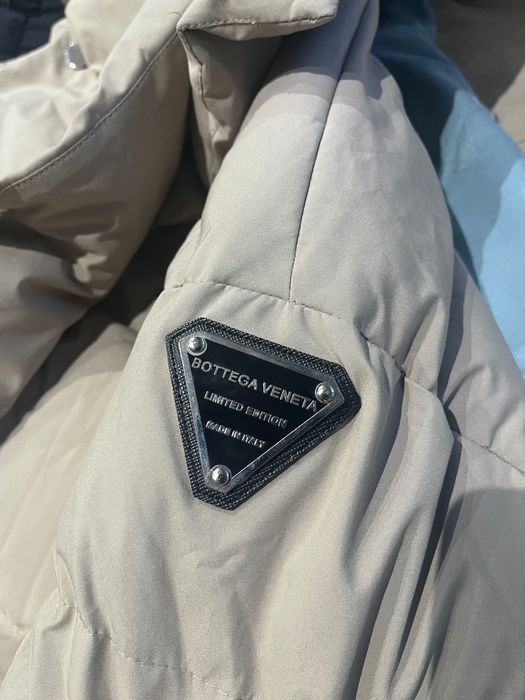 Яке с колан на Bottega Veneta