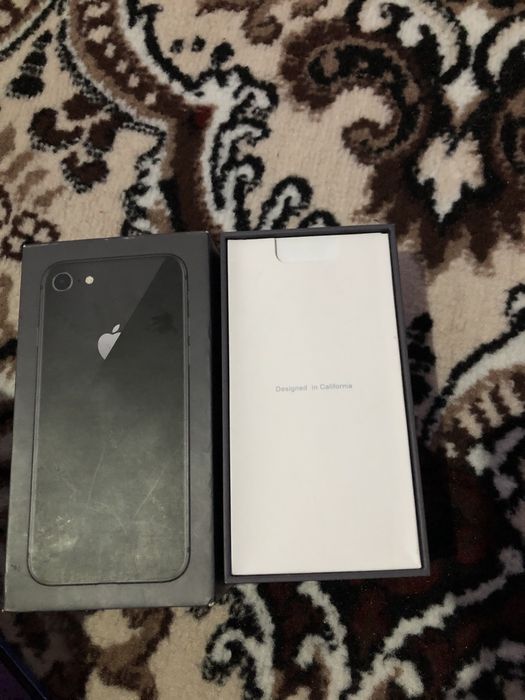 IPHONE 8 aybi yuq ochilmagan