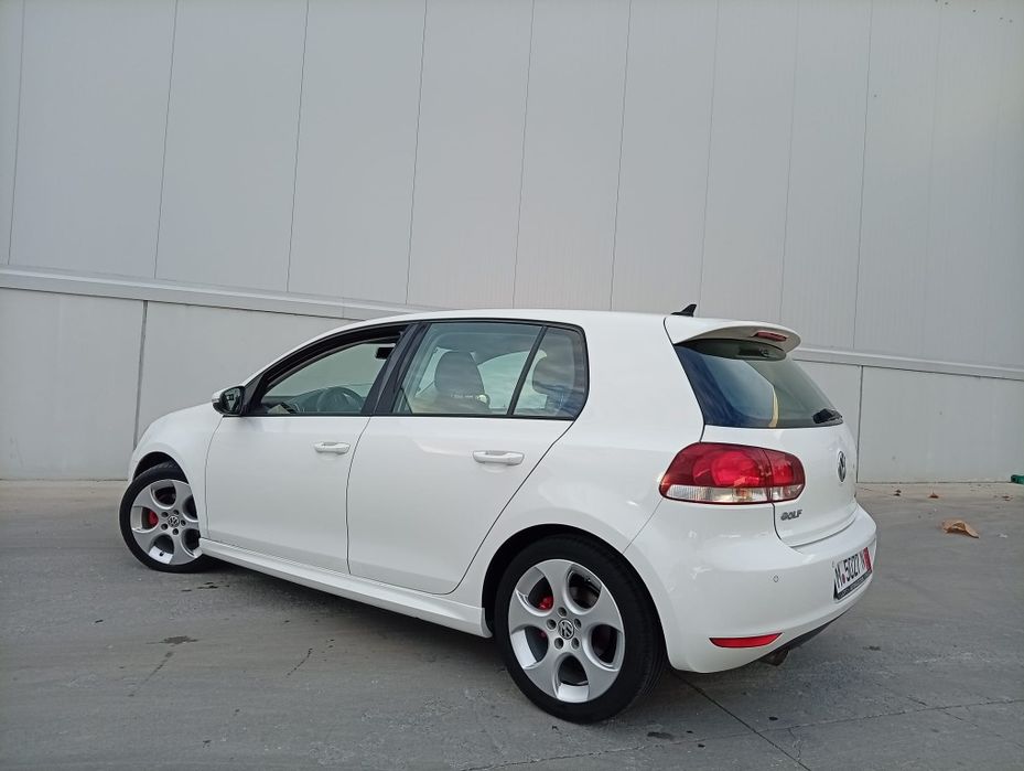 VOLKSWAGEN Golf 2012 — imagine 4