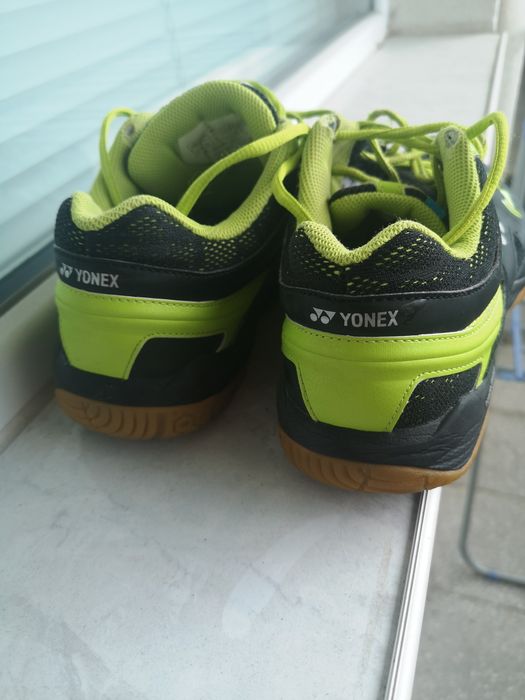 Маратонки Yonex Power Cushion 55