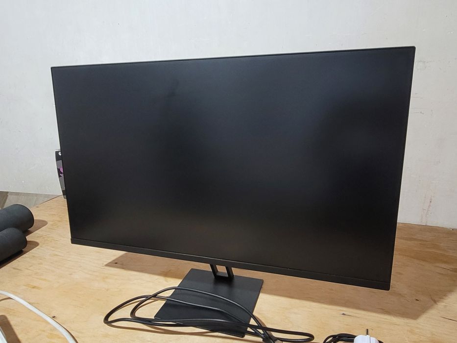 Redmi 27 100Hz Full hd
