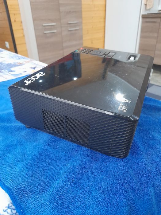 Videoproiector acer x110