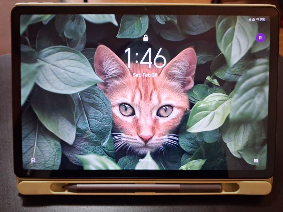 Vând Tabletă Lenovo Tab M11 128 GB, 8 GB RAM (Stare Impecabilă)