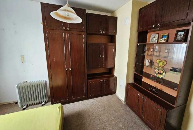 Дава се под наем Едностаен апартамент в София, Дружба 1 - 45 кв.м за 235 € - Снимка #1