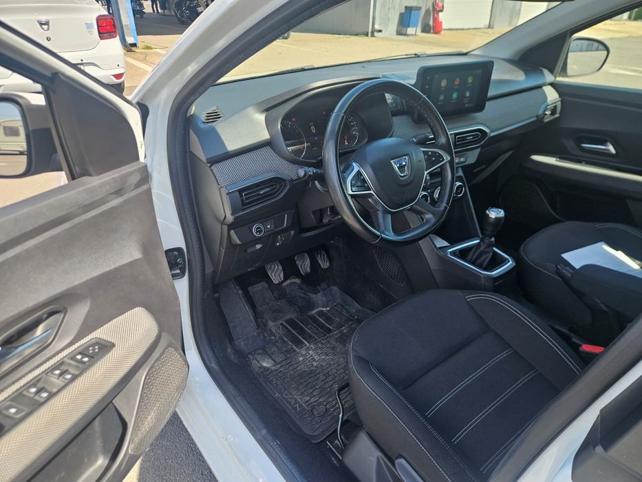 Dacia Logan Flota Logan3 sedan 2022 albe GPL iunie 2026 man 6 trepte TVA deductibi