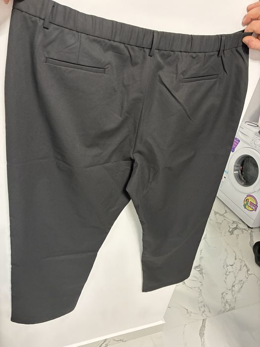 Vand pantaloni de stofa