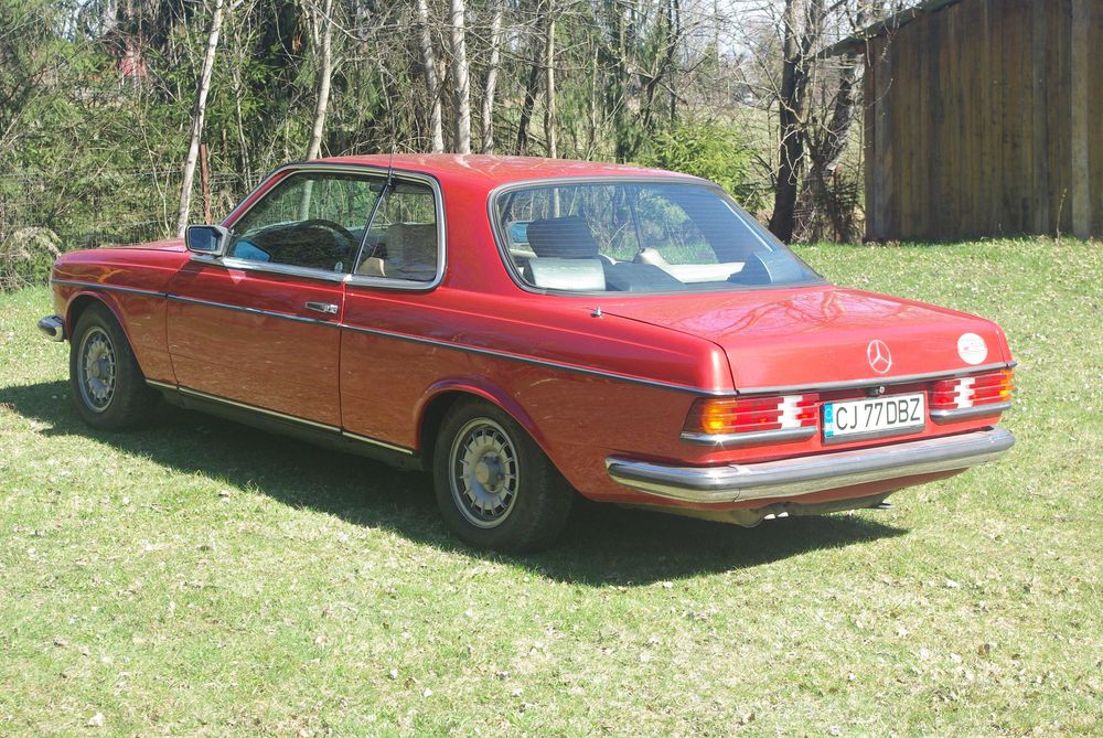 Vand MERCEDES-BENZ W123 280 CE coupe din 1977 cobra VEHICUL ISTORIC