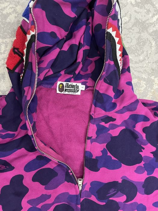 толстовки bape и carhartt