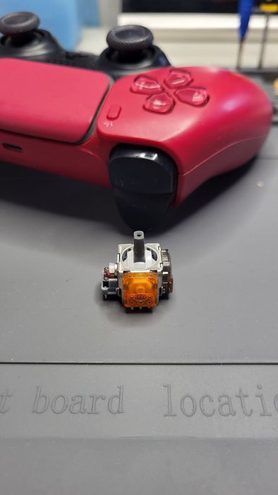 Analog 3D tehnologie TMR, compatibil PS4,PS5., Xbox One, S/X series.