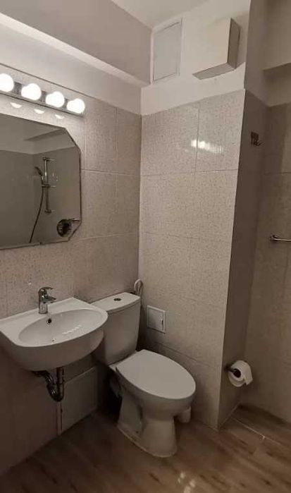 Дава се под наем Едностаен апартамент в Пловдив, Център - 60 кв.м за 178.5 € - Снимка #1