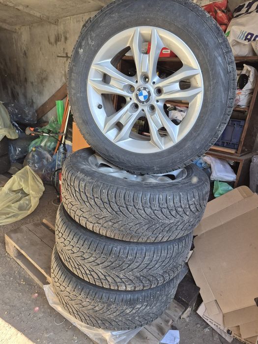 Jante aliaj 17 " BMW cu anvelope iarna 225/60/17