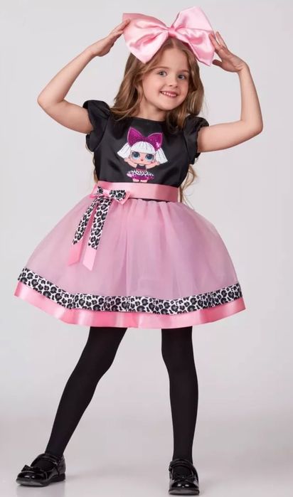 Нарядное платье на девочку 4-5 лет