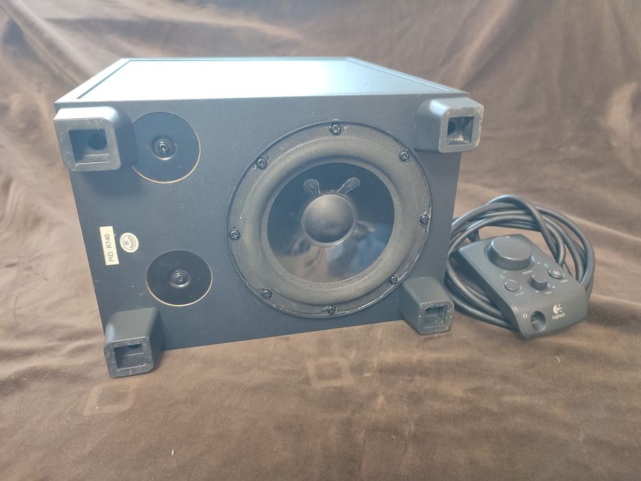 Sistem Audio 5.1 Logitech X-540 - 70W RMS (Stare Excelentă, Sunet Surround)