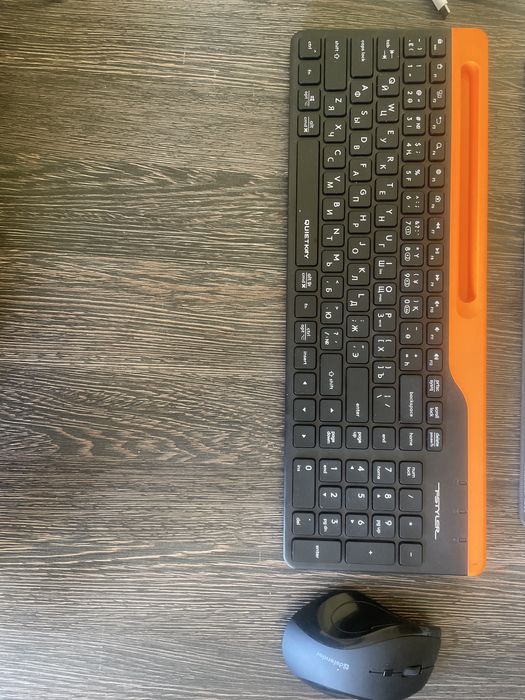 Asus Zenbook 14, 2018 года c Face ID
