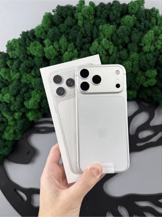 Iphone 17 pro max Dubai 1/1 Eng Full kachestva