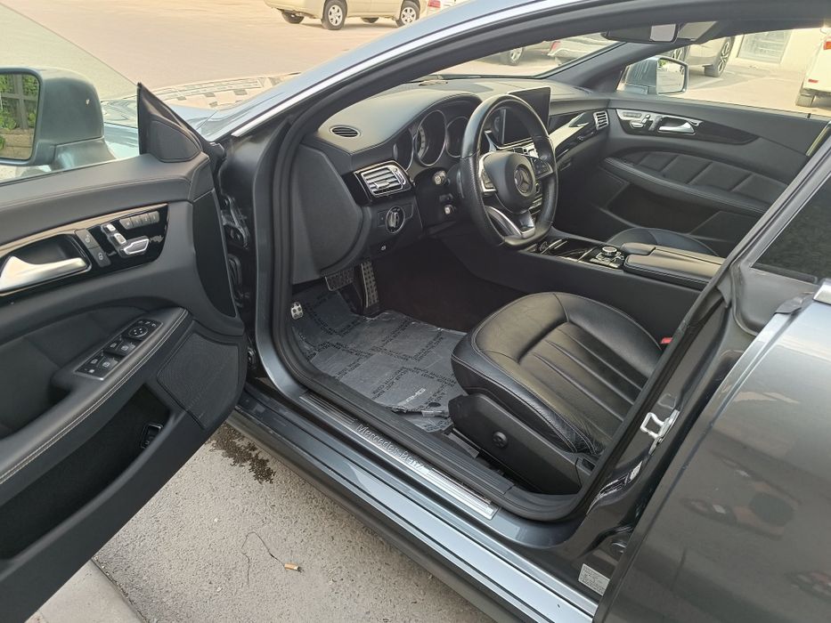 Мерседес Бенц CLS 2017