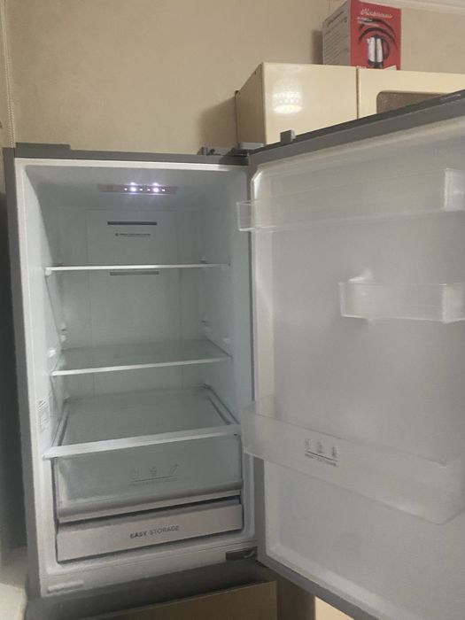 Холодильник для кухни