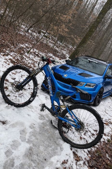 Bicicleta fullsuspension