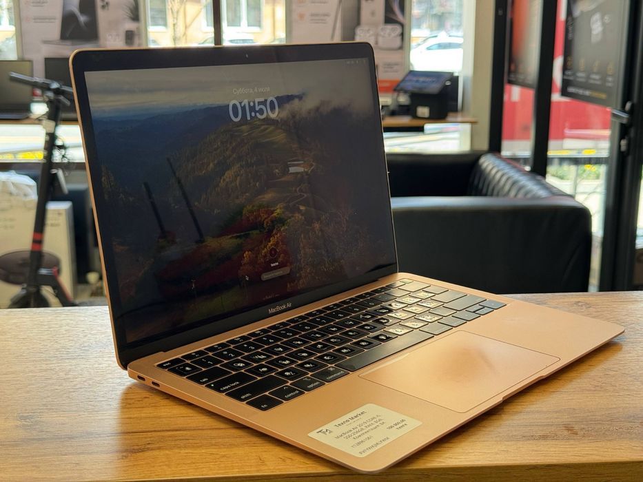 MacBook Air core i5 2019