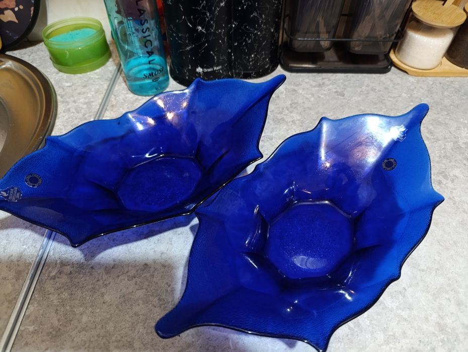 Продам    посуду  .